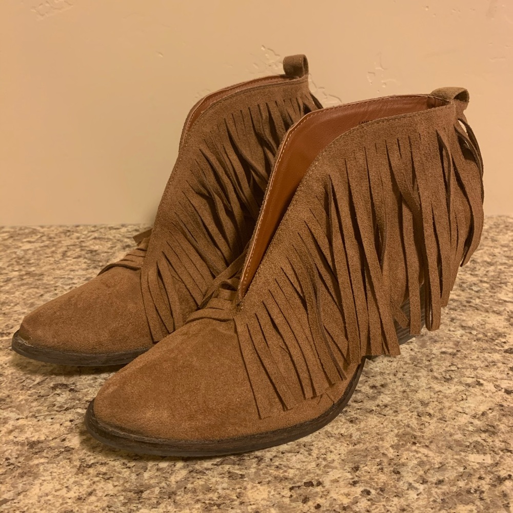Coconuts by matisse lambert fringe ankle boots